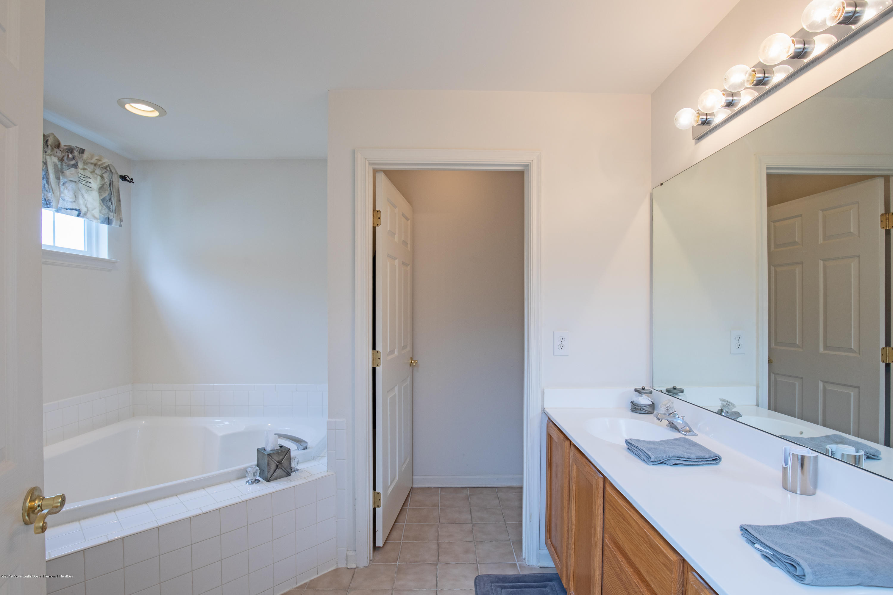 54 Timberline Road Bayville, NJ 08721 - Photo 29 of 56 Master Bath
