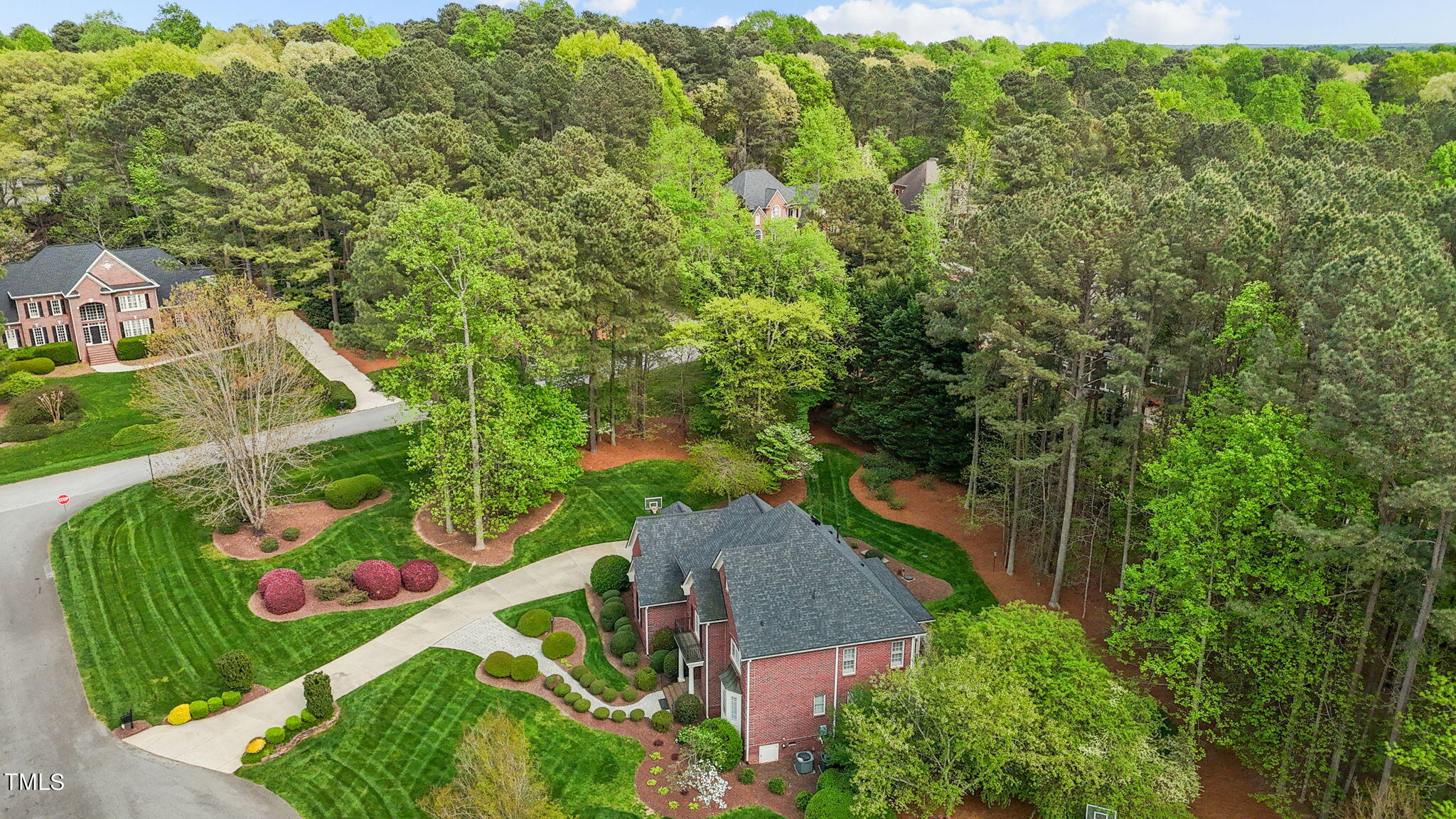 2101 Whirlabout Way Raleigh, NC 27613 - Photo 17 of 84 17-web-or-mls-DJI_20240310074306_0697_D