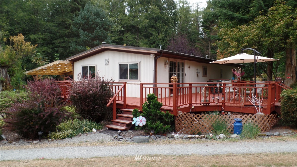 366 Alger CCC Road Sedro-Woolley, WA 98284 - Photo 1 of 25