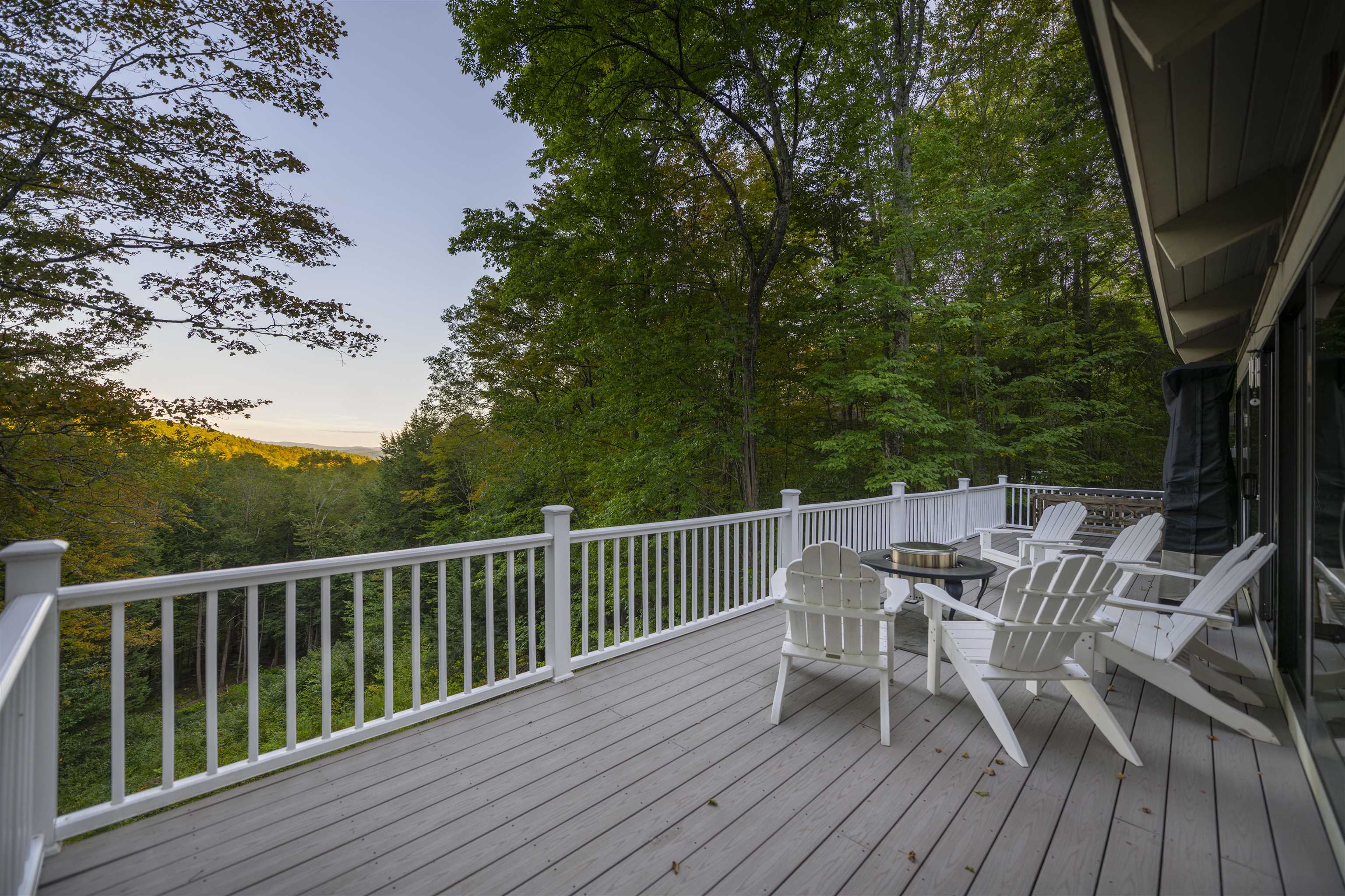 1877 Willard Road Hartford, VT 05059 - Photo 14 of 46