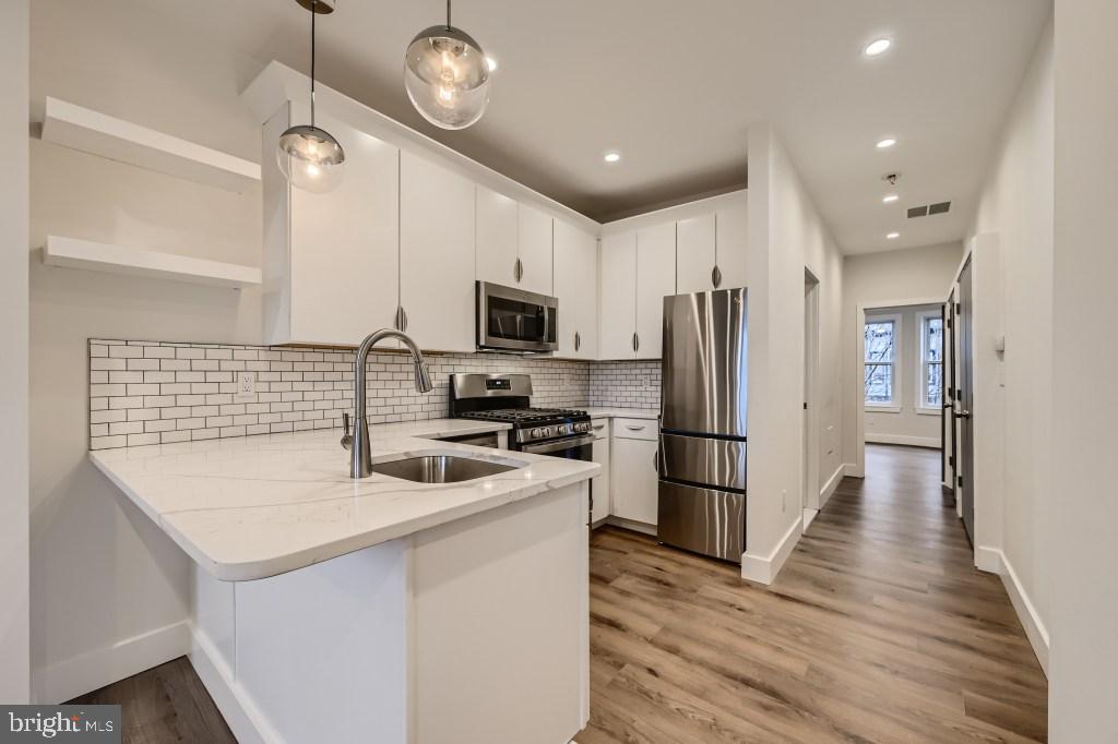 124 South Potomac Street, Unit 2 Baltimore, MD 21224 - Photo 6 of 14