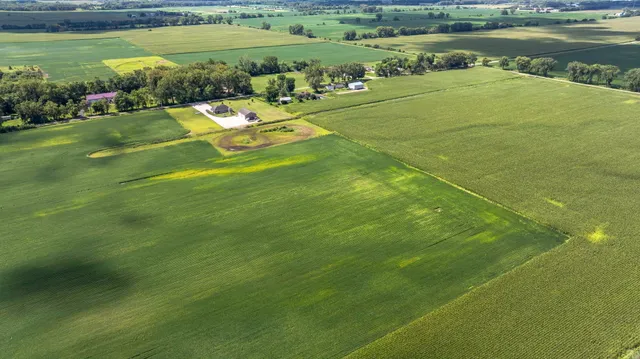 $589,999 | 22954 McGuire Road, Wilmington, IL 60481