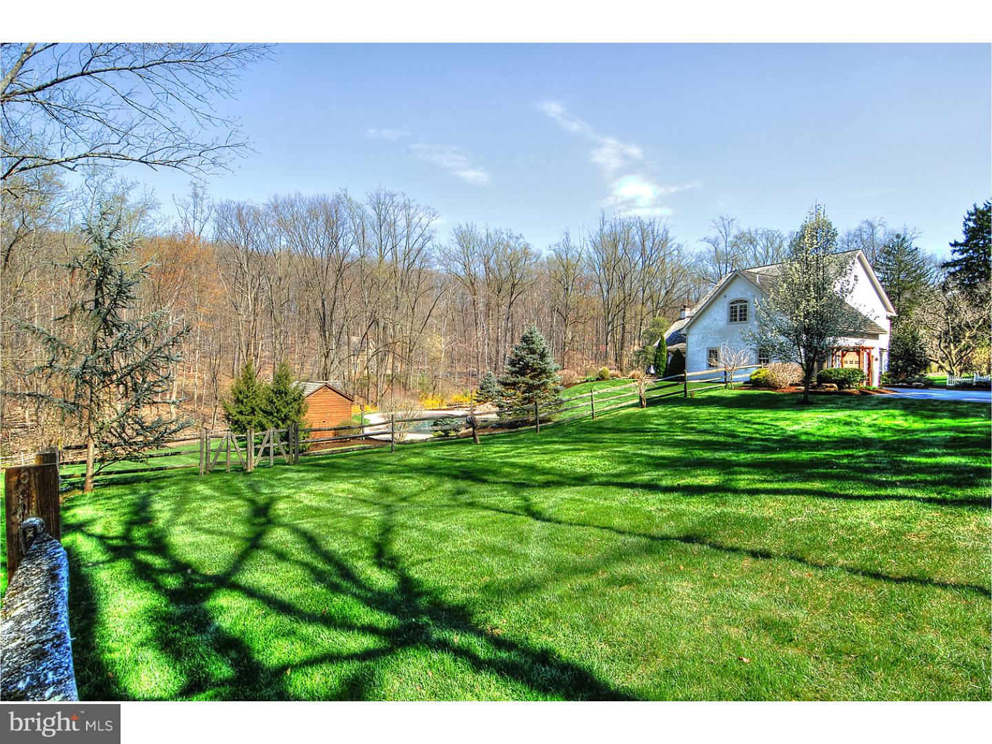 821 Cadmus Road Pottstown, PA 19465 - Photo 2 of 25