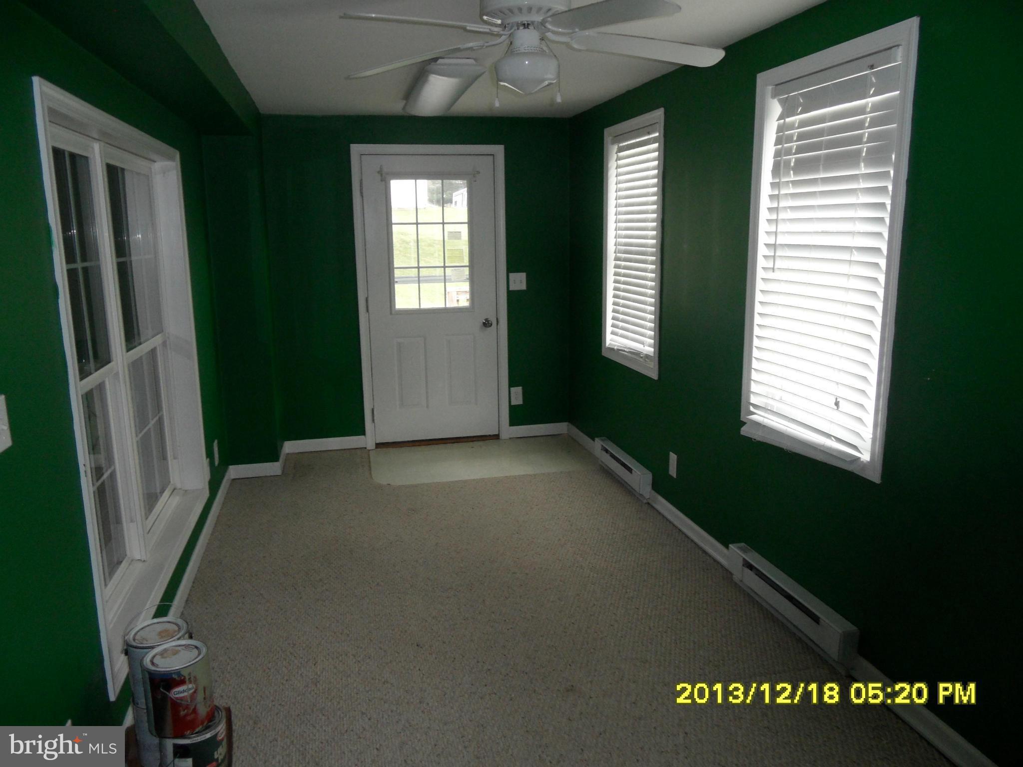 16312 Shinham Road Hagerstown, MD 21740 - Photo 12 of 17 Interior (General)