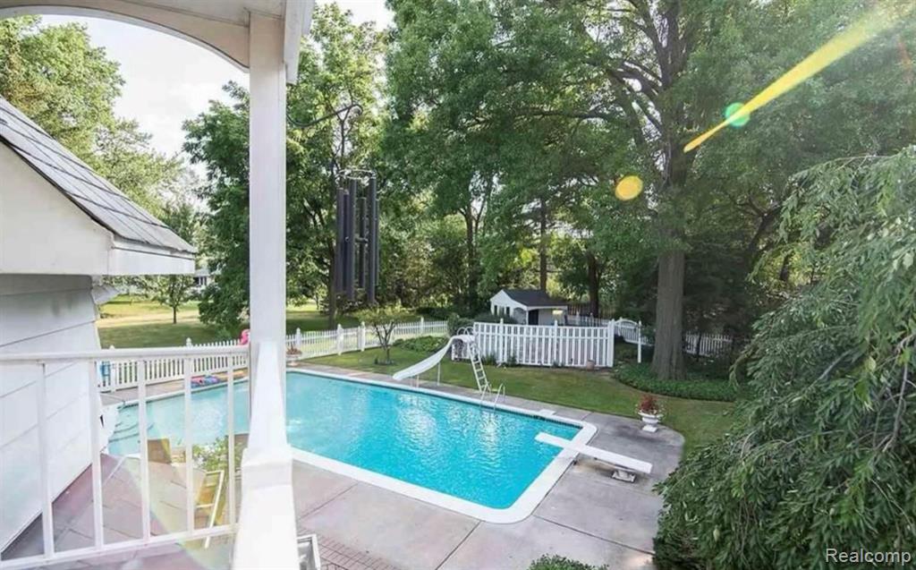 5340 Chicago Road Warren, MI 48092 - Photo 45 of 54