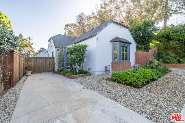 $1,895,000 | 11450 Bolas Street, Los Angeles, CA 90049