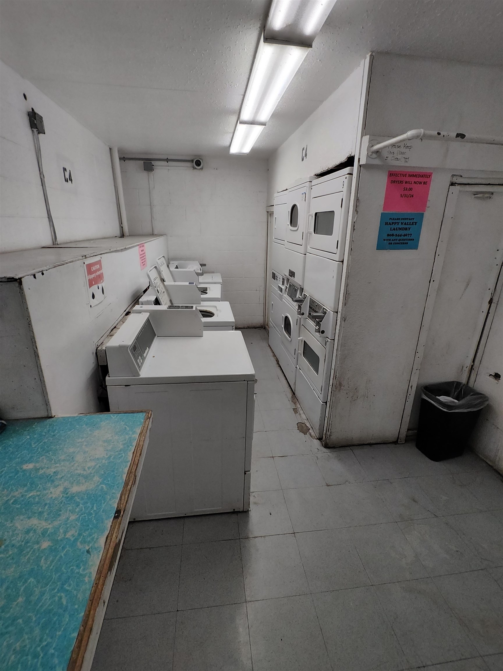 111 Kahului Beach Road, Unit C401 Kahului, HI 96732 - Photo 12 of 12 a utility room with dryer and washer