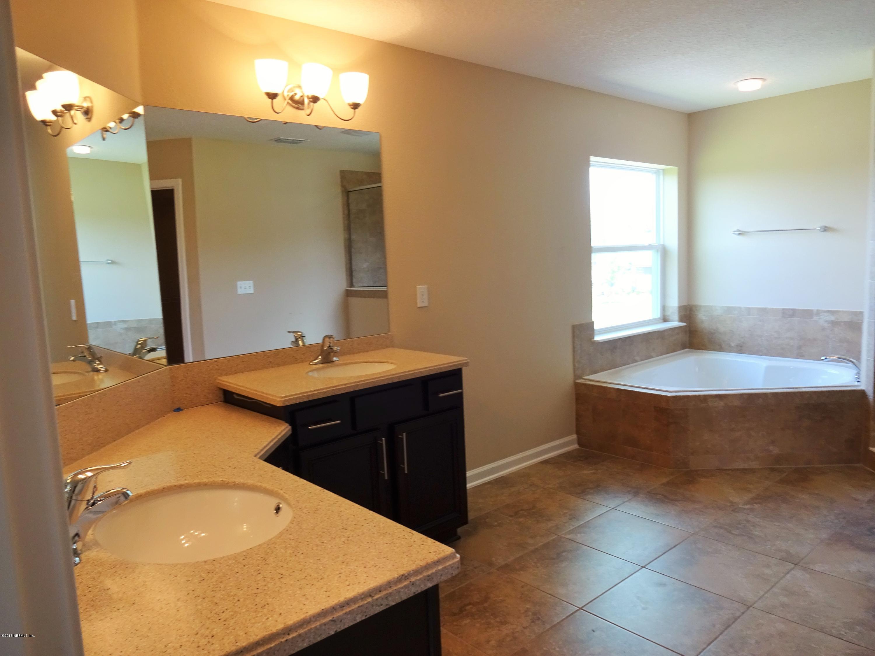 12120 Ridge Crossing Way Jacksonville, FL 32226 - Photo 24 of 26 Large Master Bathroom