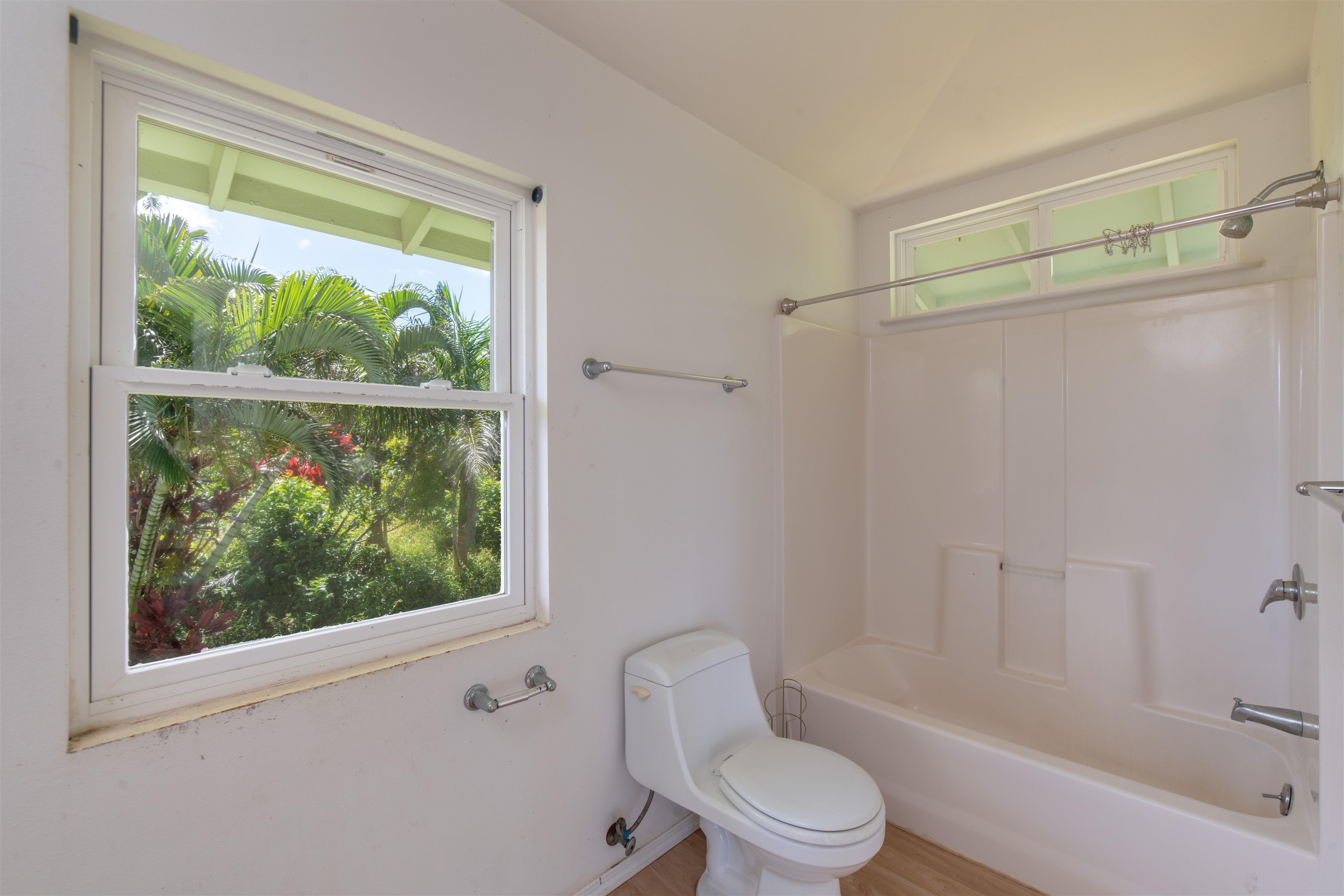 601 North Honokala Road, Unit B Haiku, HI 96708 - Photo 32 of 38