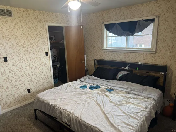 $109,000 | 515 West High Street, Portland, IN 47371