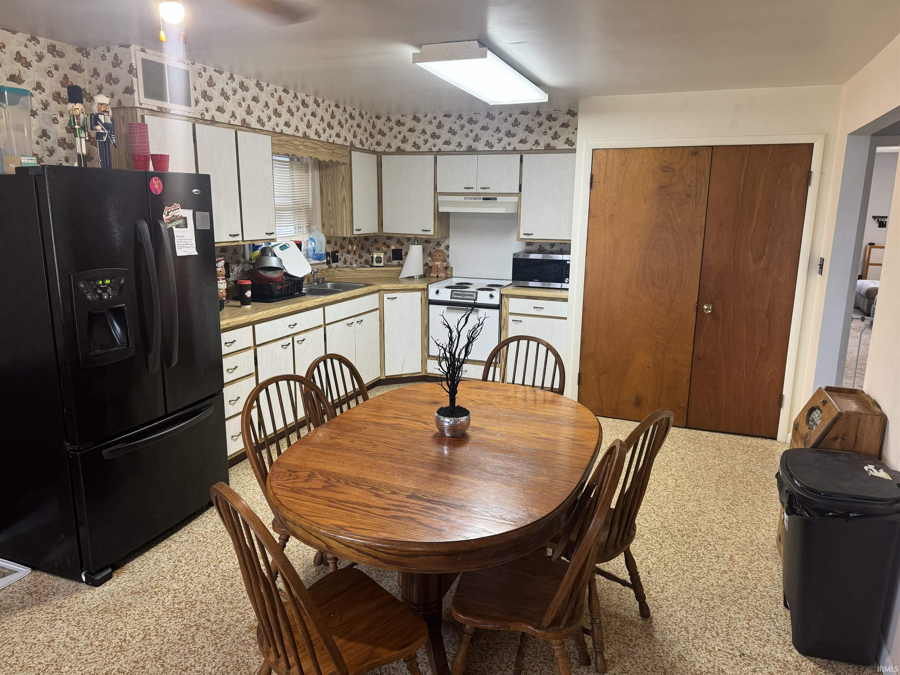 515 West High Street Portland, IN 47371 - Photo 15 of 16