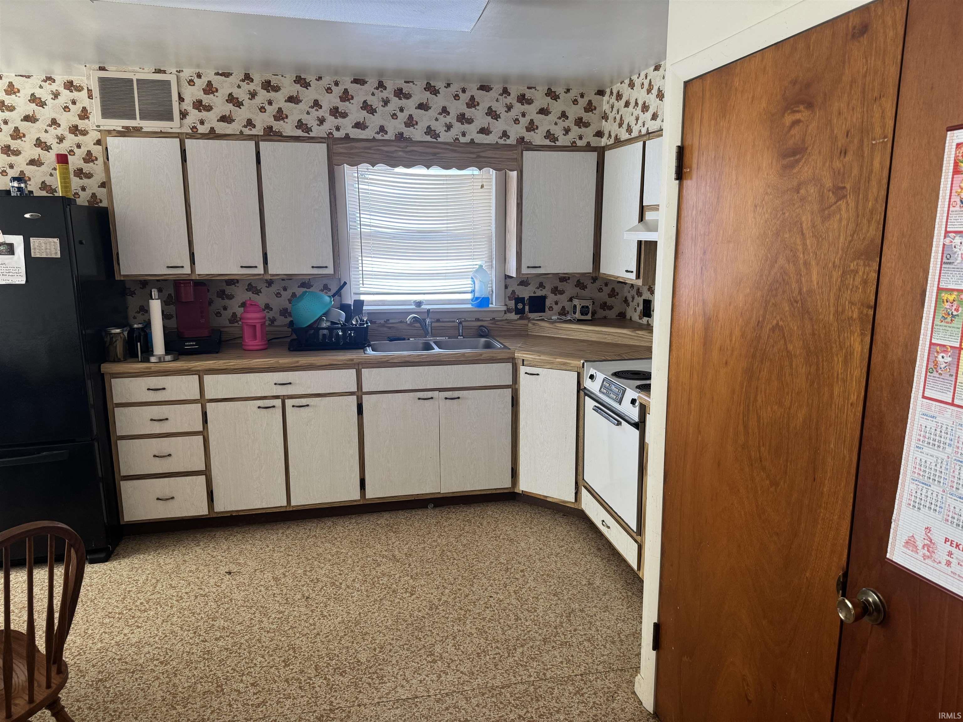 515 West High Street Portland, IN 47371 - Photo 9 of 13