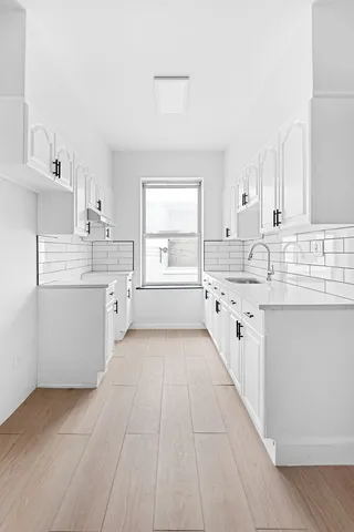 $2,650 | 2137 East 1st Street, Unit 2F | Gravesend