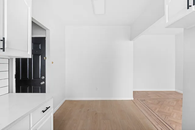 $2,650 | 2137 East 1st Street, Unit 2F | Gravesend