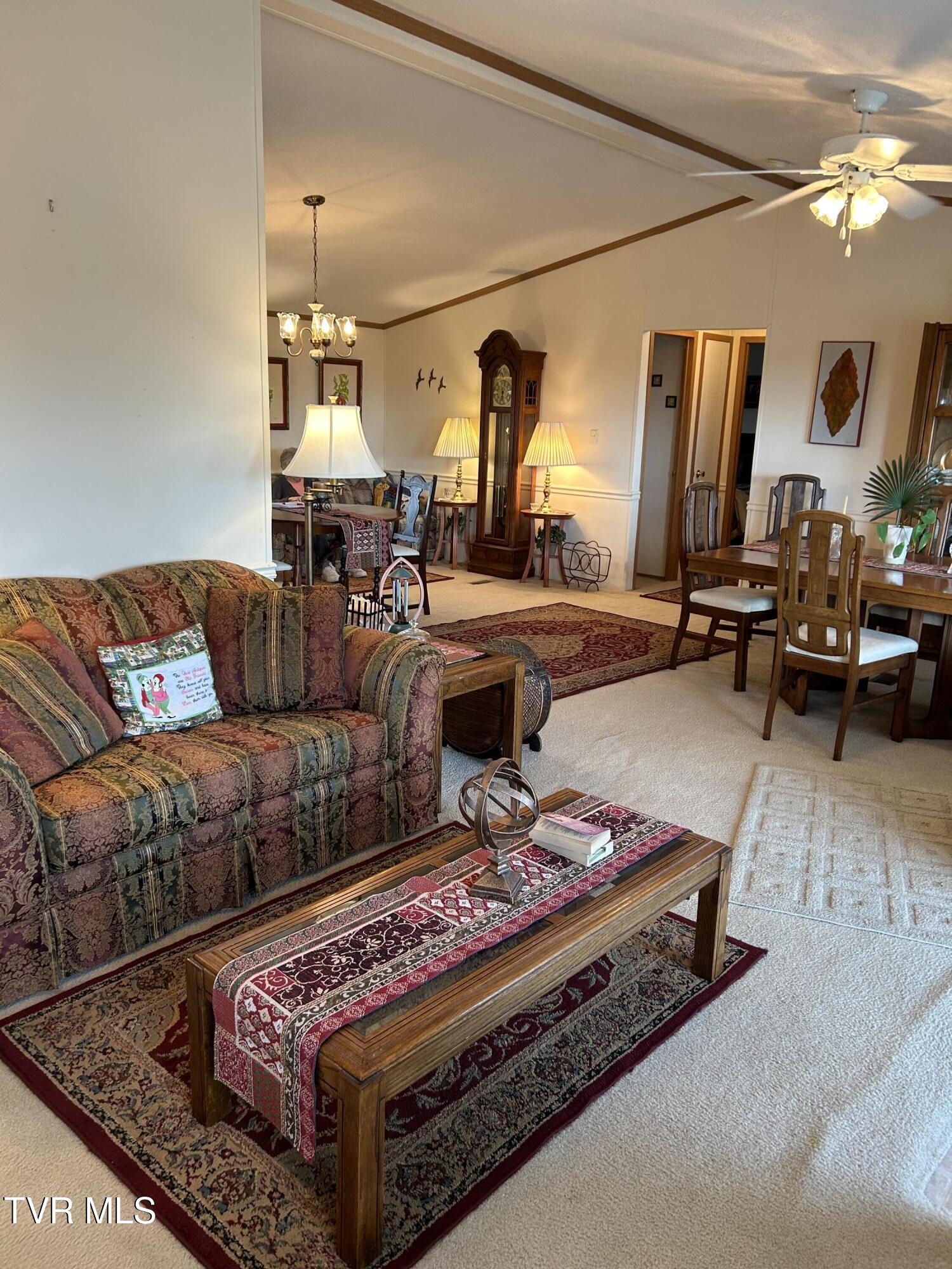 210 Ebenezer Loop Chuckey, TN 37641 - Photo 6 of 59 IMG_1258