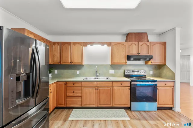 $3,200 | 125 Birchwood Drive, Torrington, CT 06790