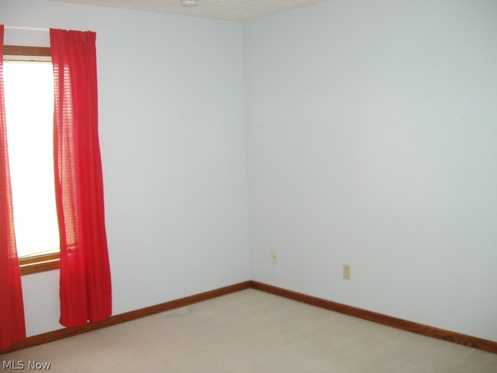 13132 Whitney Road Strongsville, OH 44136 - Photo 16 of 21 Bedroom #3