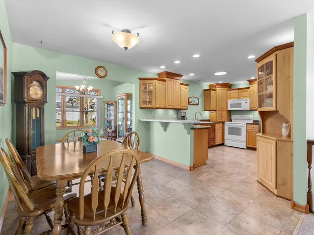 $414,500 | 1506 Hilltop Lane, Plymouth, WI 53073