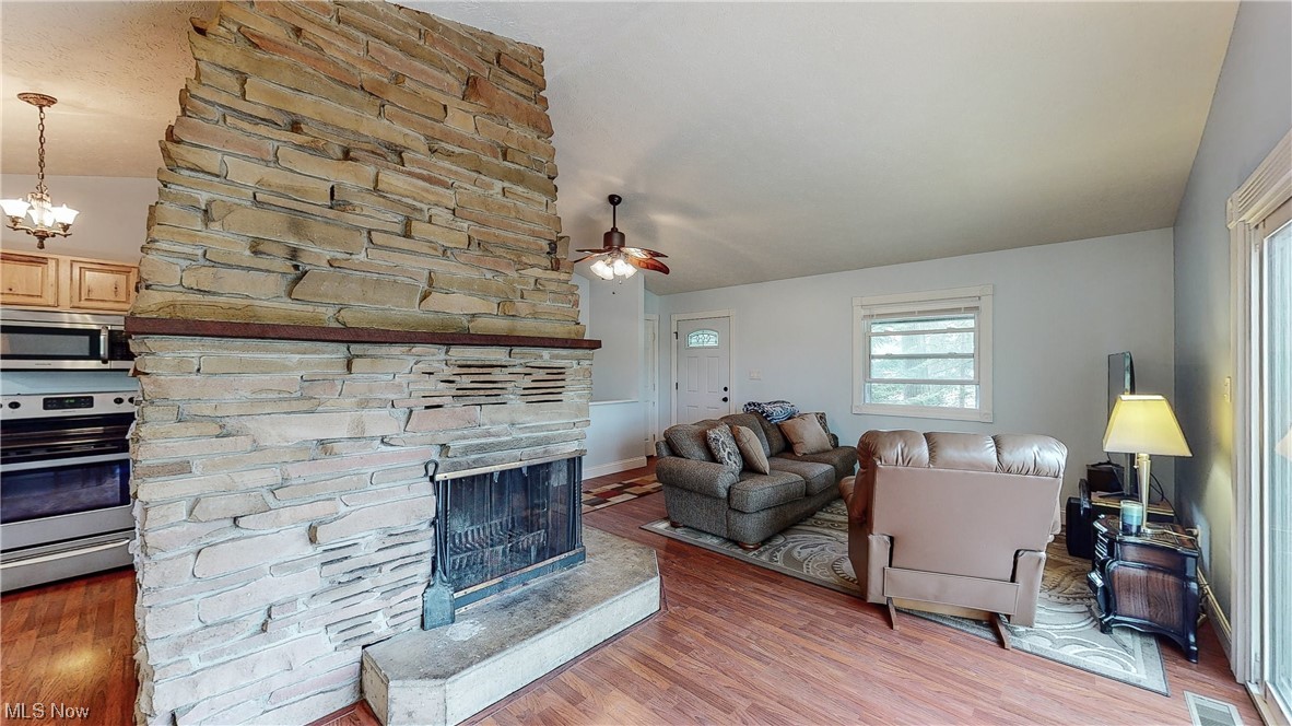 3747 Martha Road Kent, OH 44240 - Photo 11 of 35 Gallery Image 11