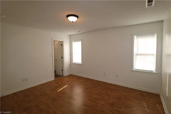 $1,600 | 2502 Bethabara Road, Winston-Salem, NC 27106