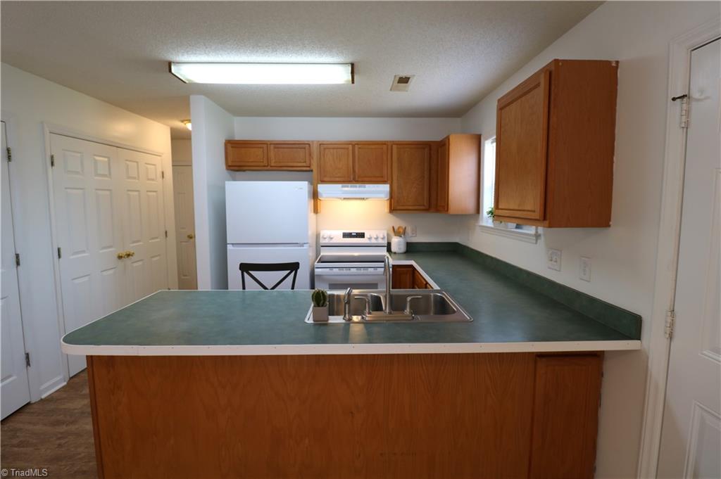 2502 Bethabara Road Winston-Salem, NC 27106 - Photo 8 of 22