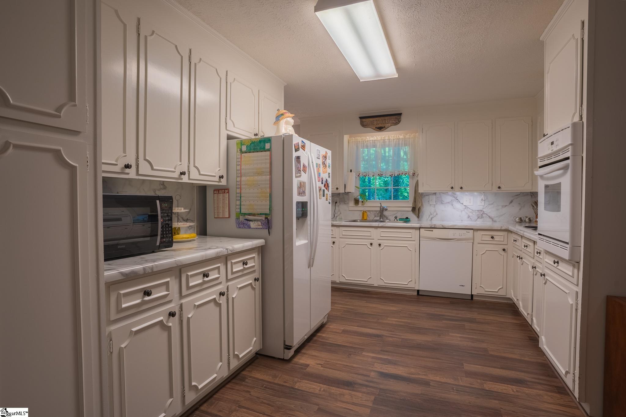 112 Wallingford Road Greenville, SC 29609 - Photo 11 of 22 Gallery Image 11