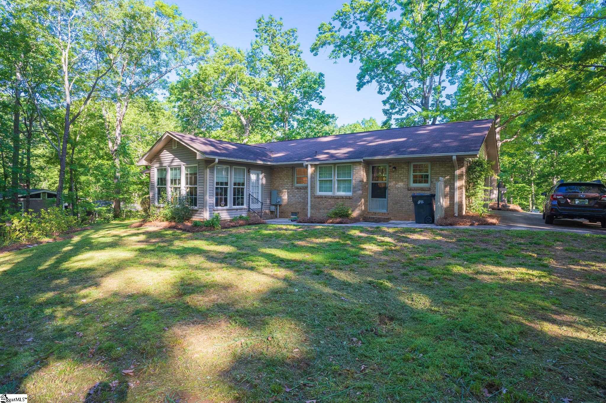 112 Wallingford Road Greenville, SC 29609 - Photo 21 of 22 Gallery Image 21