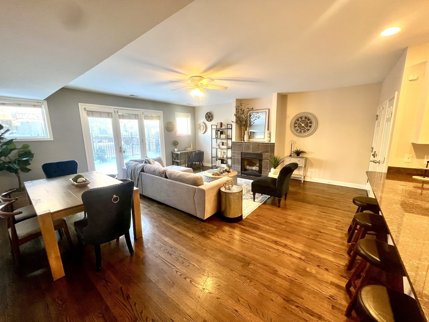 2305 West Chicago Avenue, Unit 1 Chicago, IL 60622 - Photo 4 of 11