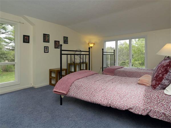 163 Lindsay Pond Road Concord, MA 01742 - Photo 13 of 23 Gallery Image 13
