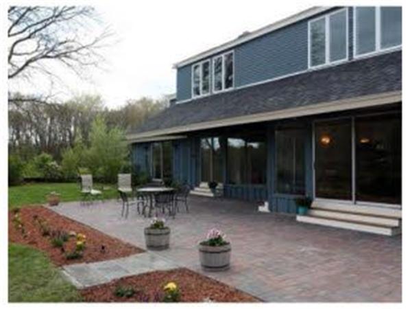163 Lindsay Pond Road Concord, MA 01742 - Photo 16 of 23 Gallery Image 16