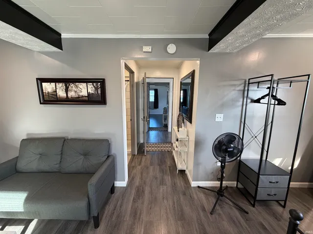 $224,900 | 88 Southeast 1st Street, Linton, IN 47441