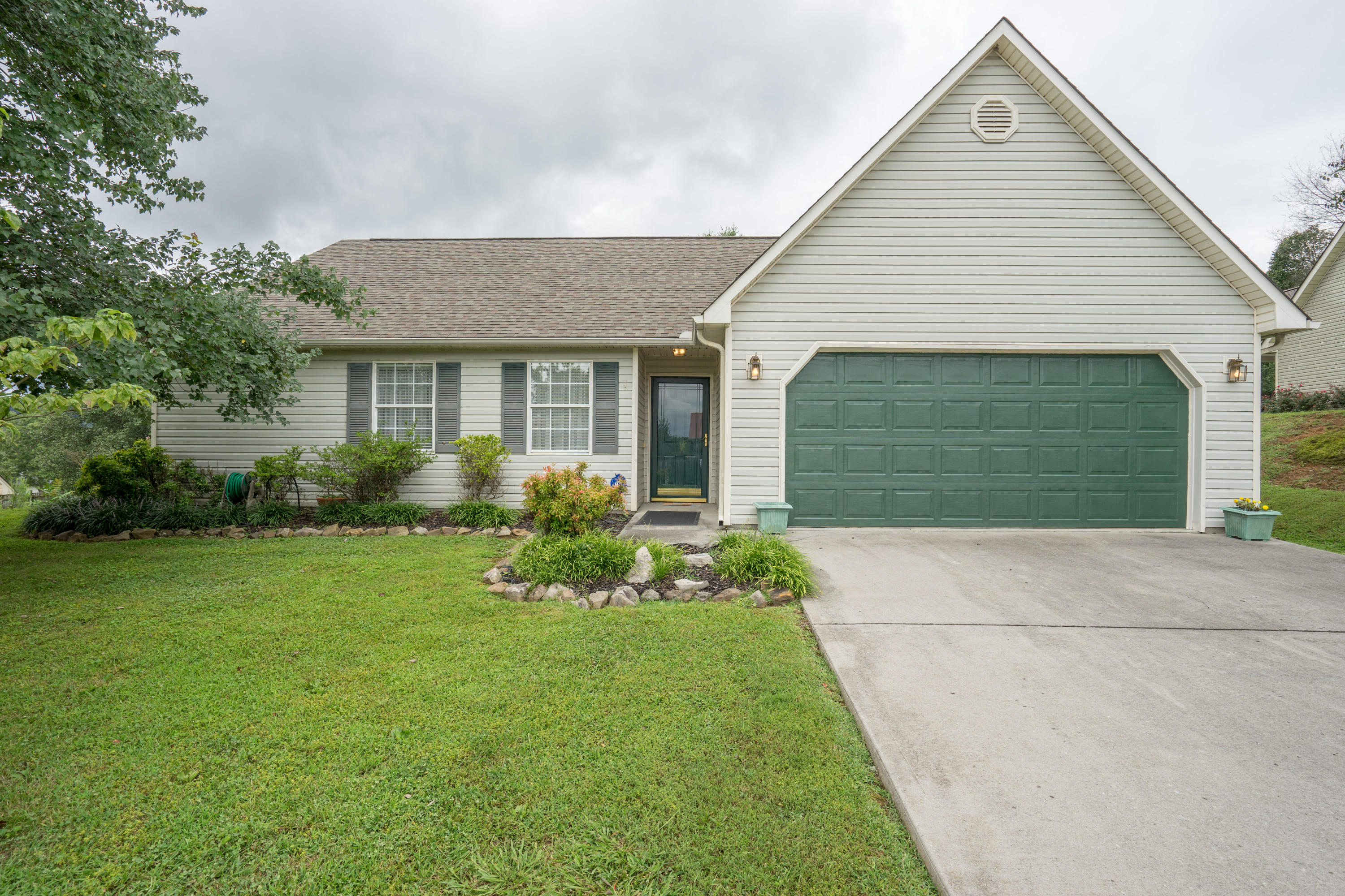 7507 Applecross Road Corryton, TN 37721 - Photo 1 of 21 DSC00108