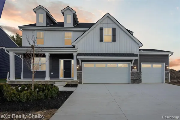 $612,125 | 52000 Wellington Valley Drive, Macomb, MI 48042