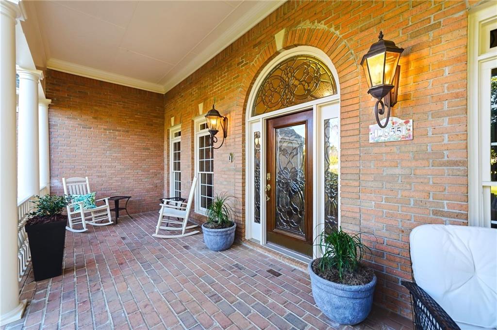 2855 Strathmore Drive Cumming, GA 30041 - Photo 6 of 96 a view of a entryway of the house