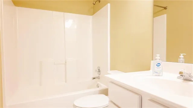 $2,000 | 2327 Oak Glenn Circle, Duluth, GA 30096