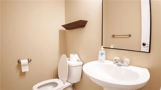 $2,000 | 2327 Oak Glenn Circle, Duluth, GA 30096