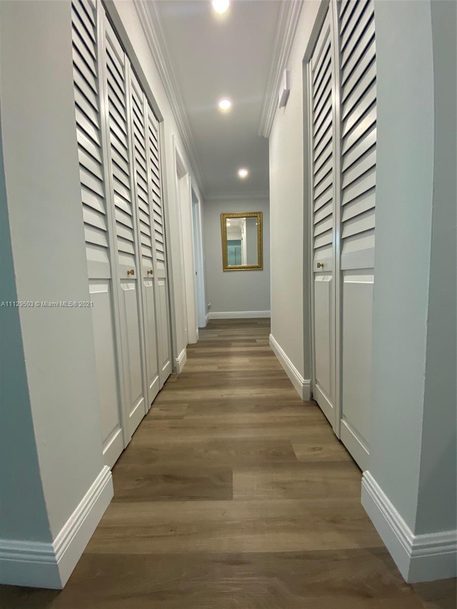 2579 Northwest 32nd Street Boca Raton, FL 33434 - Photo 15 of 32 Gallery Image 15