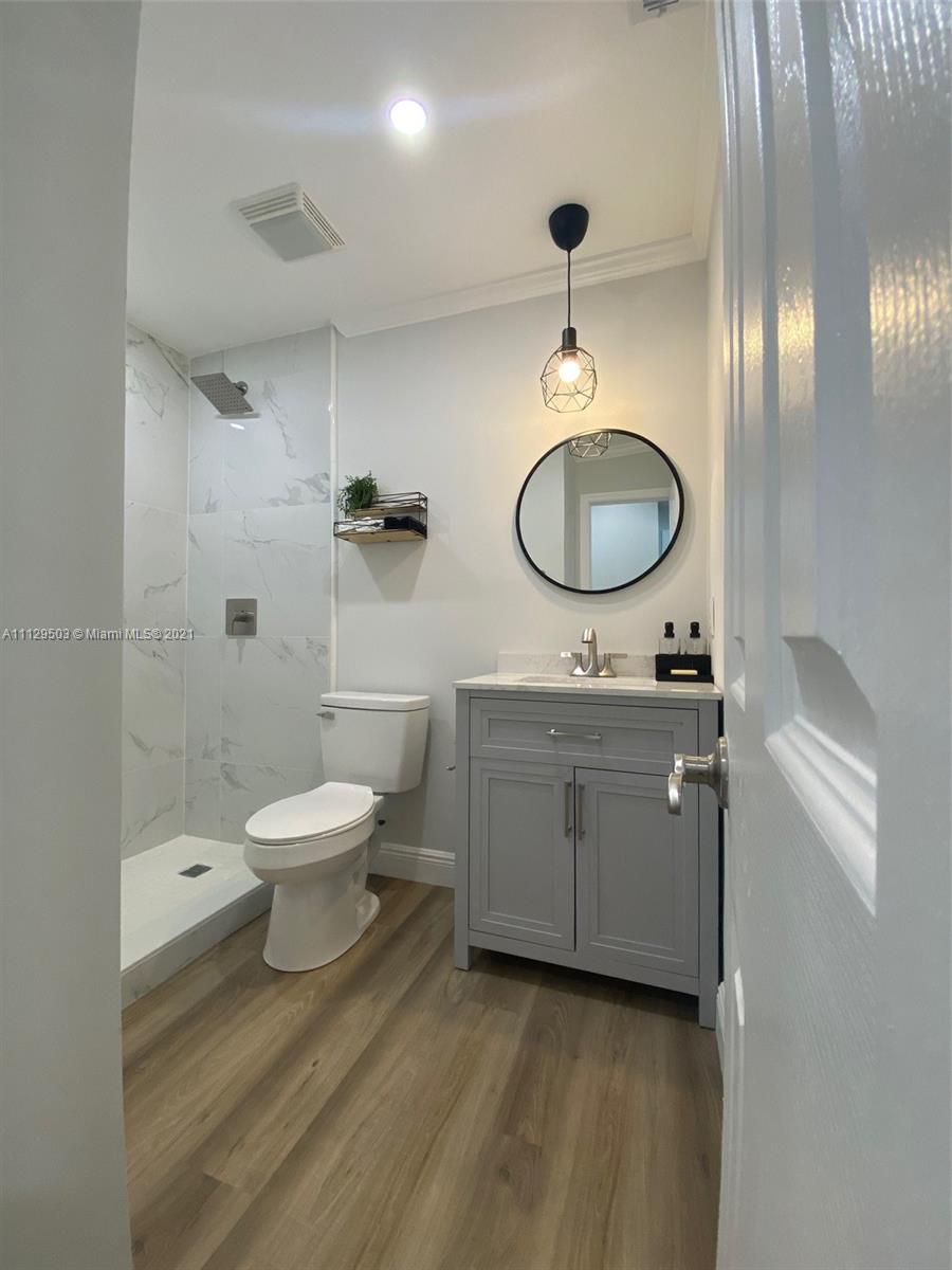 2579 Northwest 32nd Street Boca Raton, FL 33434 - Photo 16 of 32 Gallery Image 16