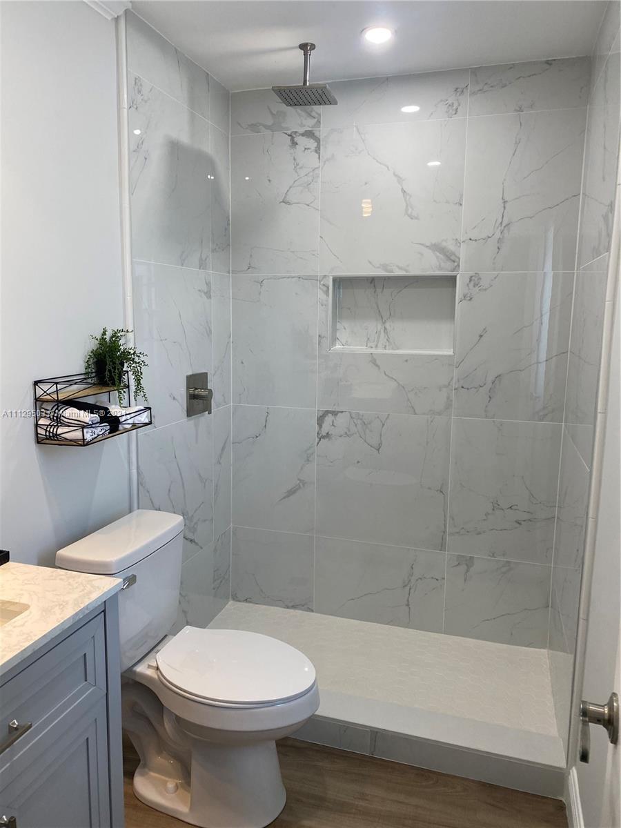 2579 Northwest 32nd Street Boca Raton, FL 33434 - Photo 21 of 32 Gallery Image 21