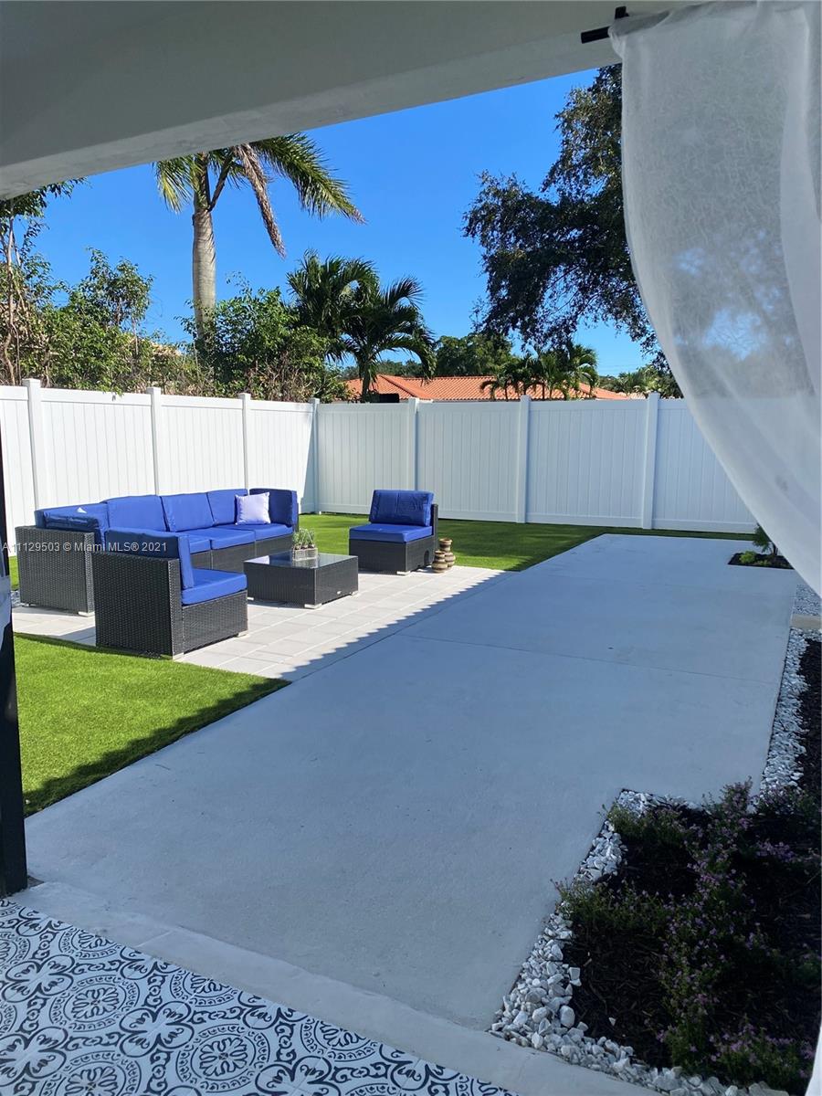 2579 Northwest 32nd Street Boca Raton, FL 33434 - Photo 28 of 32 Gallery Image 28