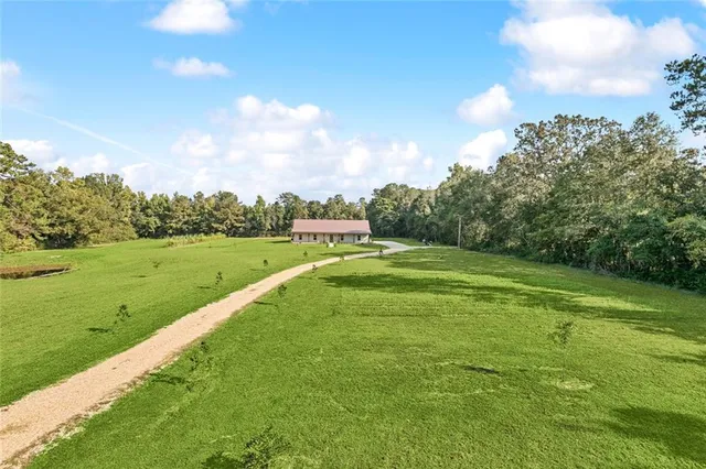 $642,500 | 21361 Birtrue Road, Bush, LA 70431