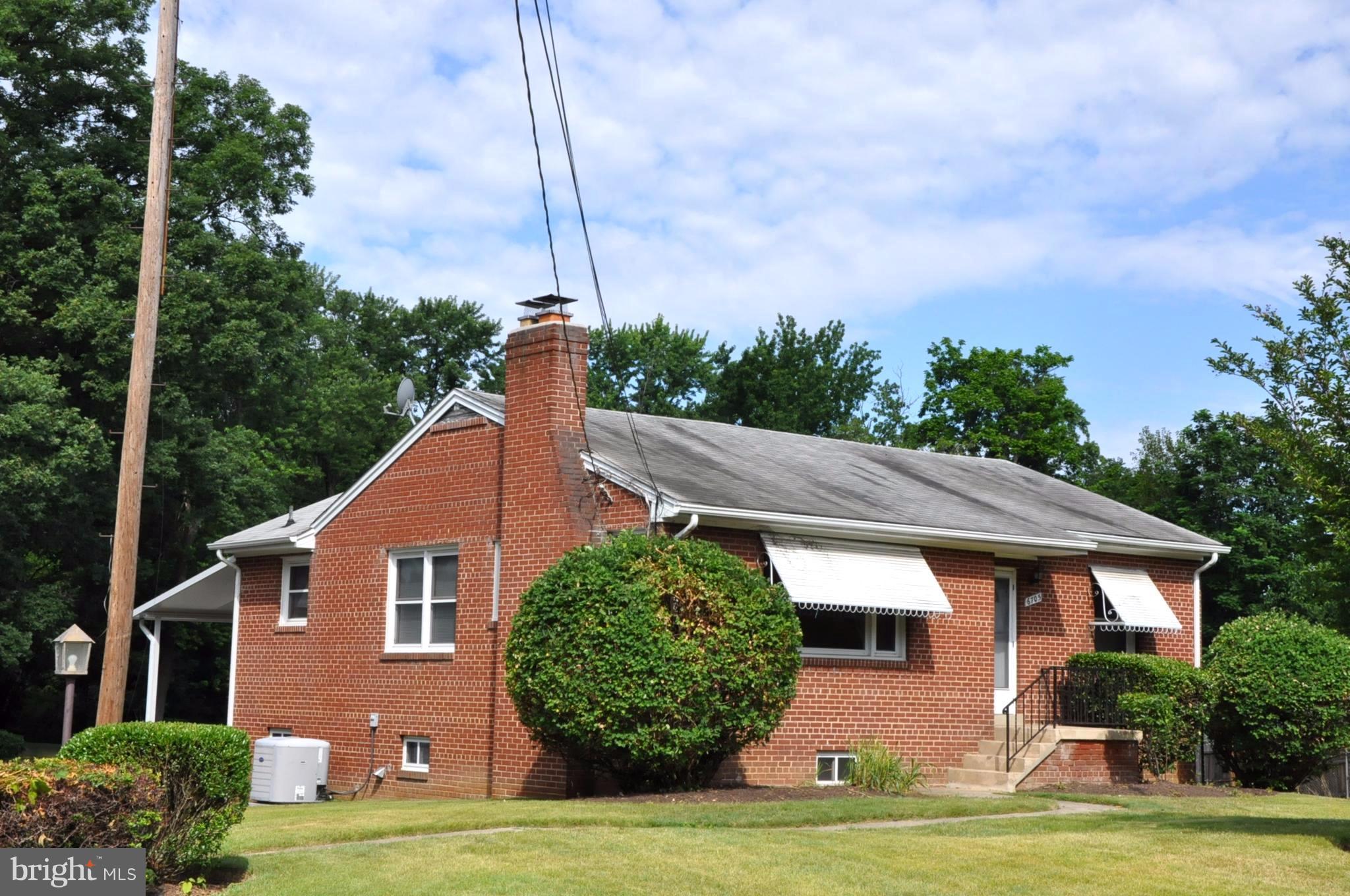 6705 Livingston Road Oxon Hill, MD 20745 - Photo 1 of 16 Exterior (Front)