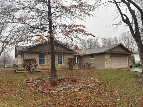 $239,900 | 135 Jamar Street, Peculiar, MO 64078