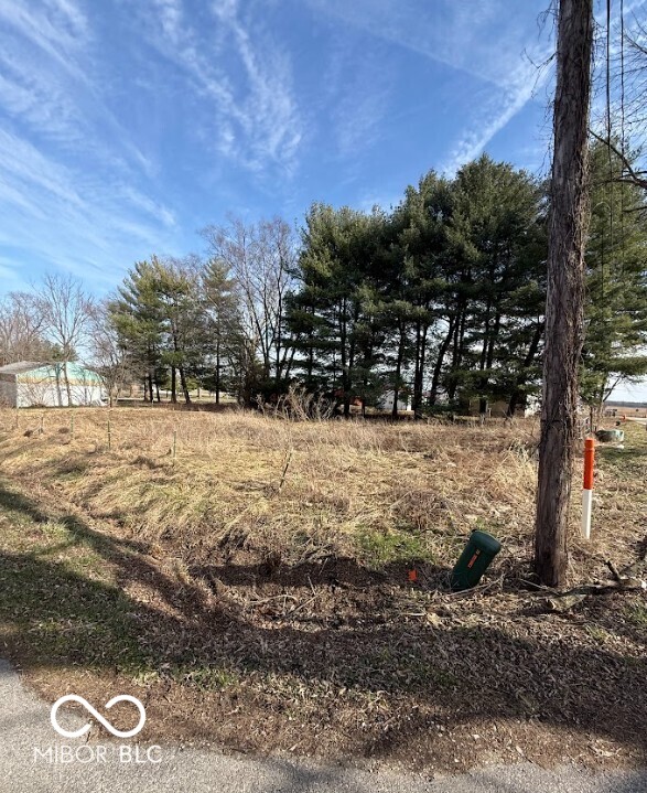 5914 1st Street Bicknell, IN 47512 - Photo 2 of 4