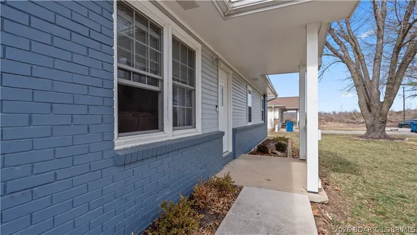 $199,900 | 205 Greenwich Avenue, Eldon, MO 65026