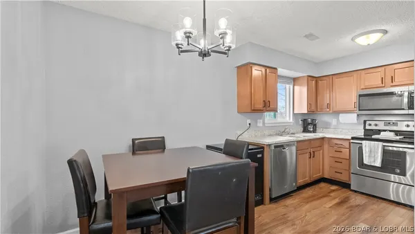 $199,900 | 205 Greenwich Avenue, Eldon, MO 65026