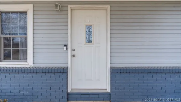 $199,900 | 205 Greenwich Avenue, Eldon, MO 65026