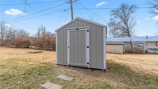 $199,900 | 205 Greenwich Avenue, Eldon, MO 65026