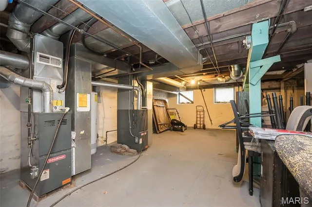 $335,000 | 2626 Minnesota Avenue, St. Louis, MO 63118