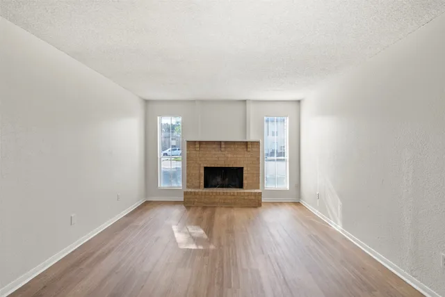 $110,000 | 1516 Bay Area Boulevard, Unit Q1, Houston, TX 77058